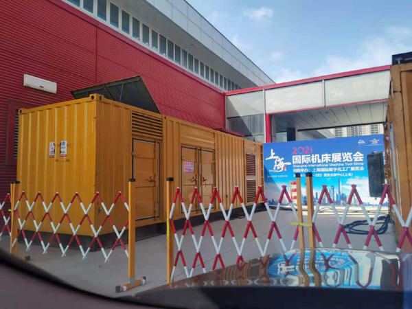 霍城发电车出租-发电机无电压或电压太低怎么办？
