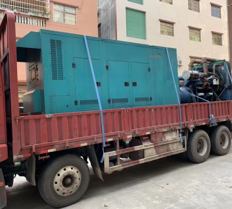 霍城如何在不同负载率下确保 400KW 柴油发电机组的正常运行？