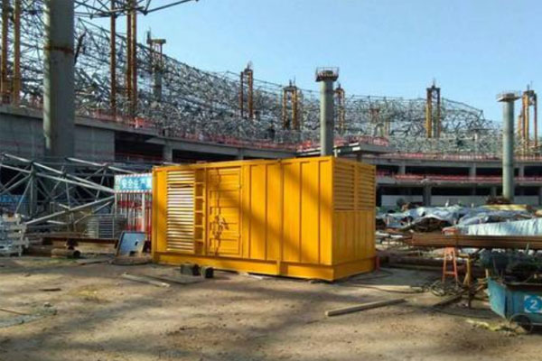 霍城发电机出租如何判断空气滤清器是否需要更换？